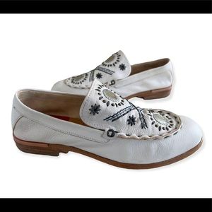 A.S.98 White Embroidered Loafers